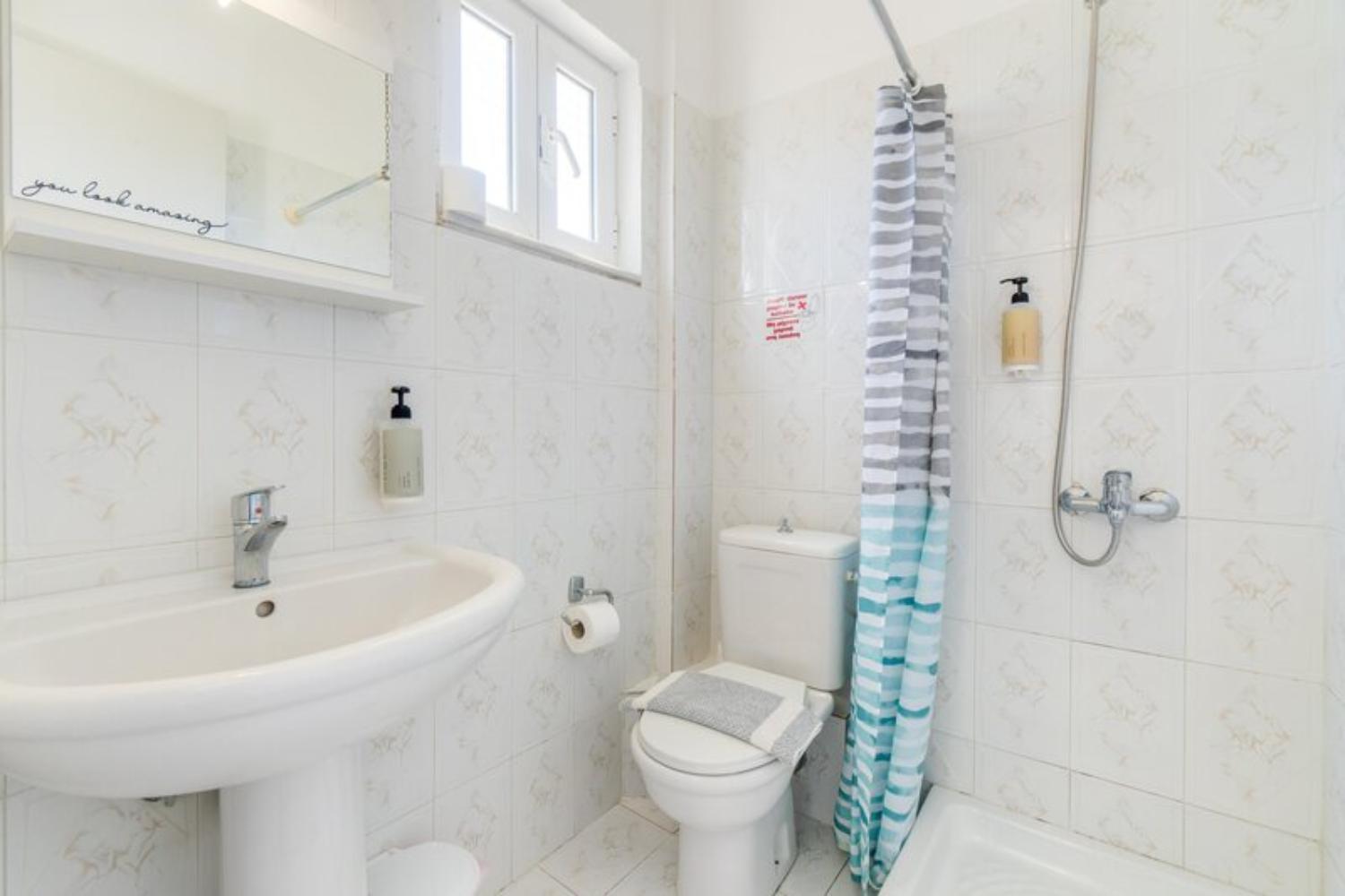 Tiara Holidays - Saint Peter Bay - Triple Room kupatilo